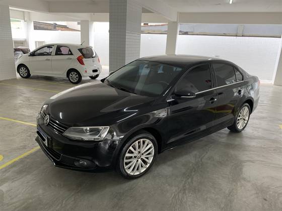 VOLKSWAGEN JETTA 2.0 TSI HIGHLINE 200CV GASOLINA 4P TIPTRONIC VOLKSWAGEN JETTA 2.0 TSI HIGHLINE 200CV GASOLINA 4P TIPTRONIC